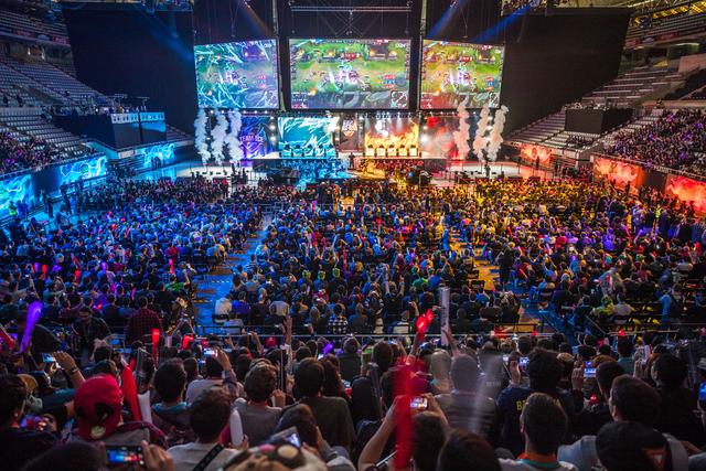 将加纳乔在 将加纳乔在