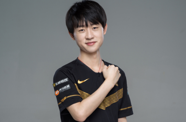 引入年轻且 引入年轻且